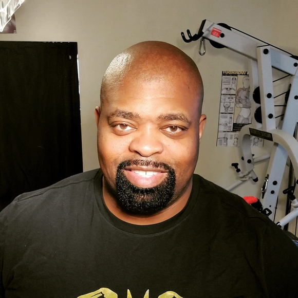 bigehandsome